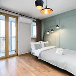 Nowe Czyzyny Deluxe By Bookinghost Appartement Krakau