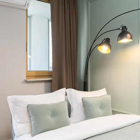 Nowe Czyzyny Deluxe By Bookinghost Apartmán